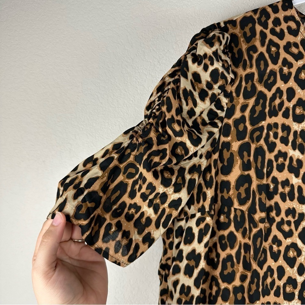 H&M Brown Tan Cheetah Animal Print Casual Short Ruched Sleeves Top Size Medium - Picture 2 of 7